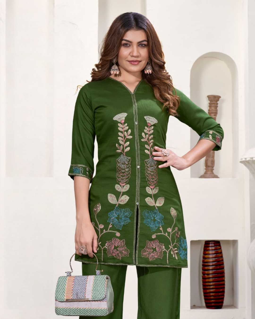 Vaynika Dark Green Embroidery 2PCS Set For Women
