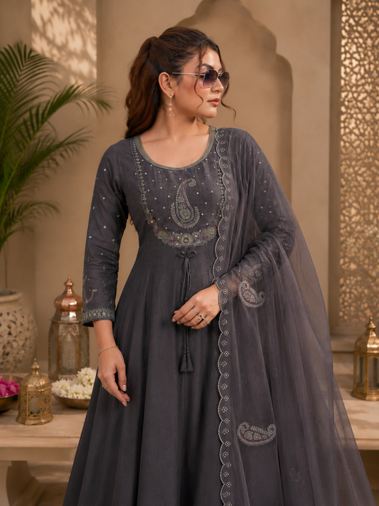 Vaynika Dark Grey Thread Work Embroidered 3-piece for women