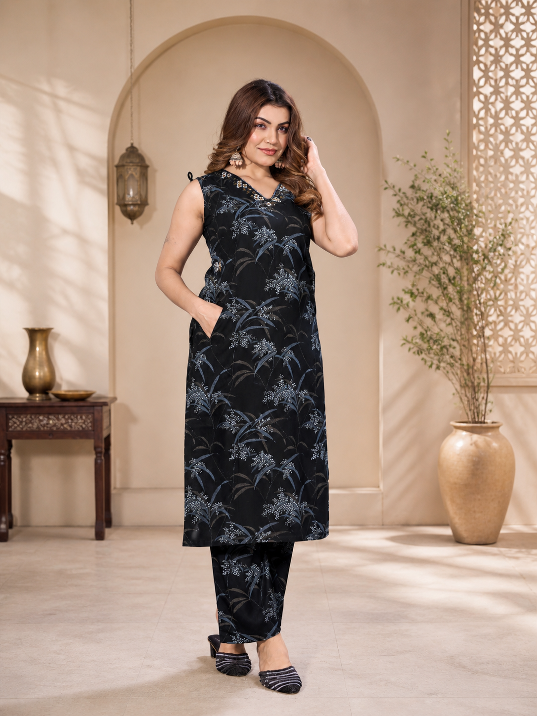 Vaynika Black Botanical Print Co-ord Set (Copy)