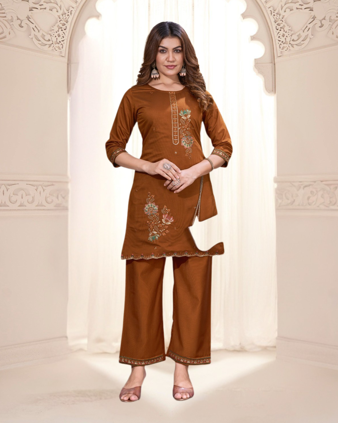 Vaynika Brown Traditional Motif Print 2PCS Set For Women