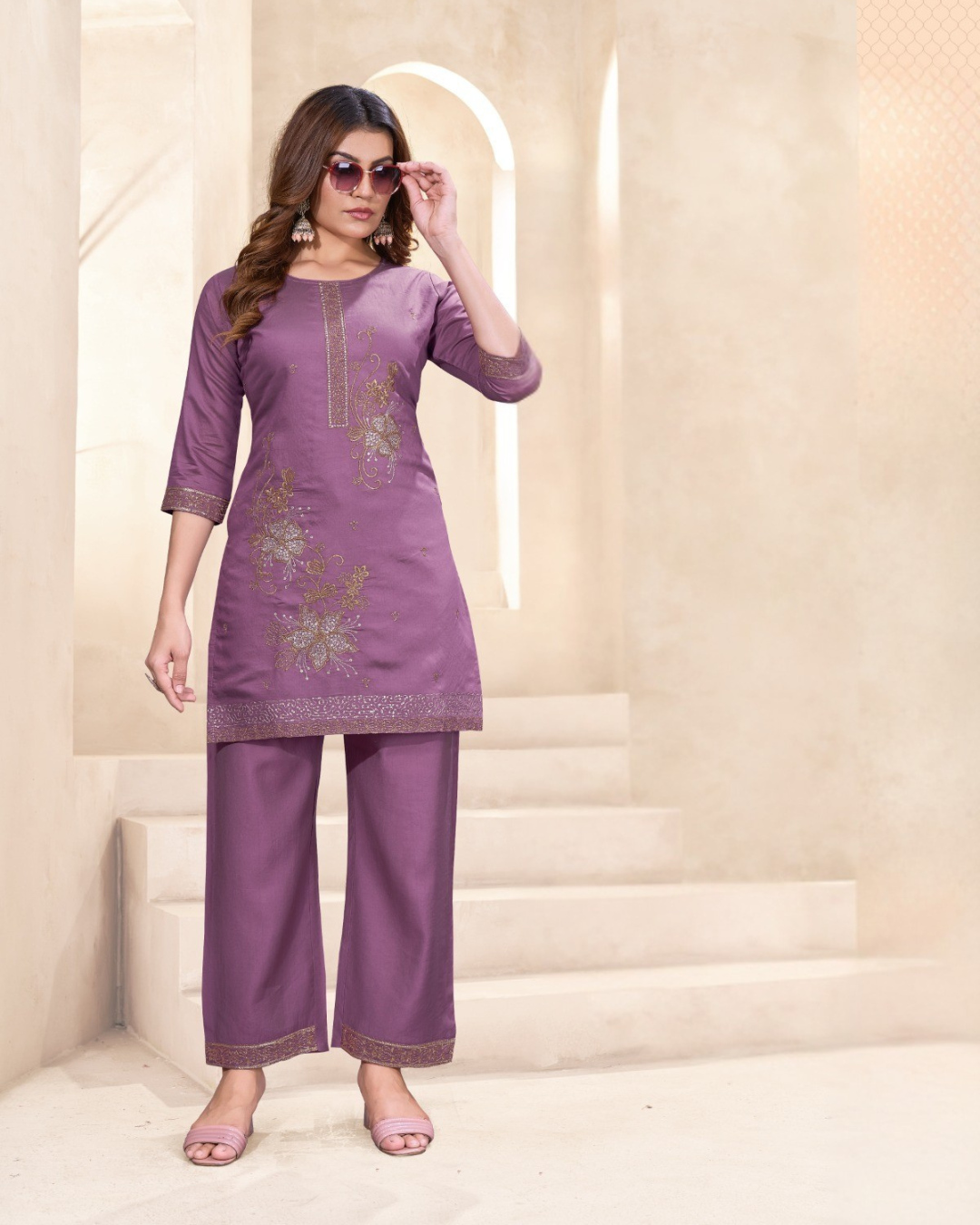Vaynika Lavender Petal Print 2PCS Set