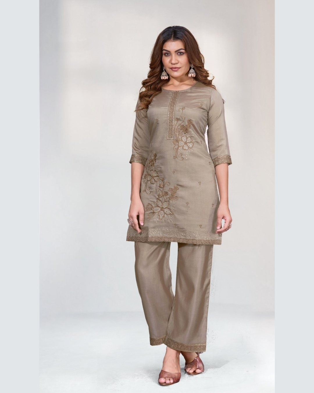 Vaynika Dusty Grey Petal Print 2PCS Set