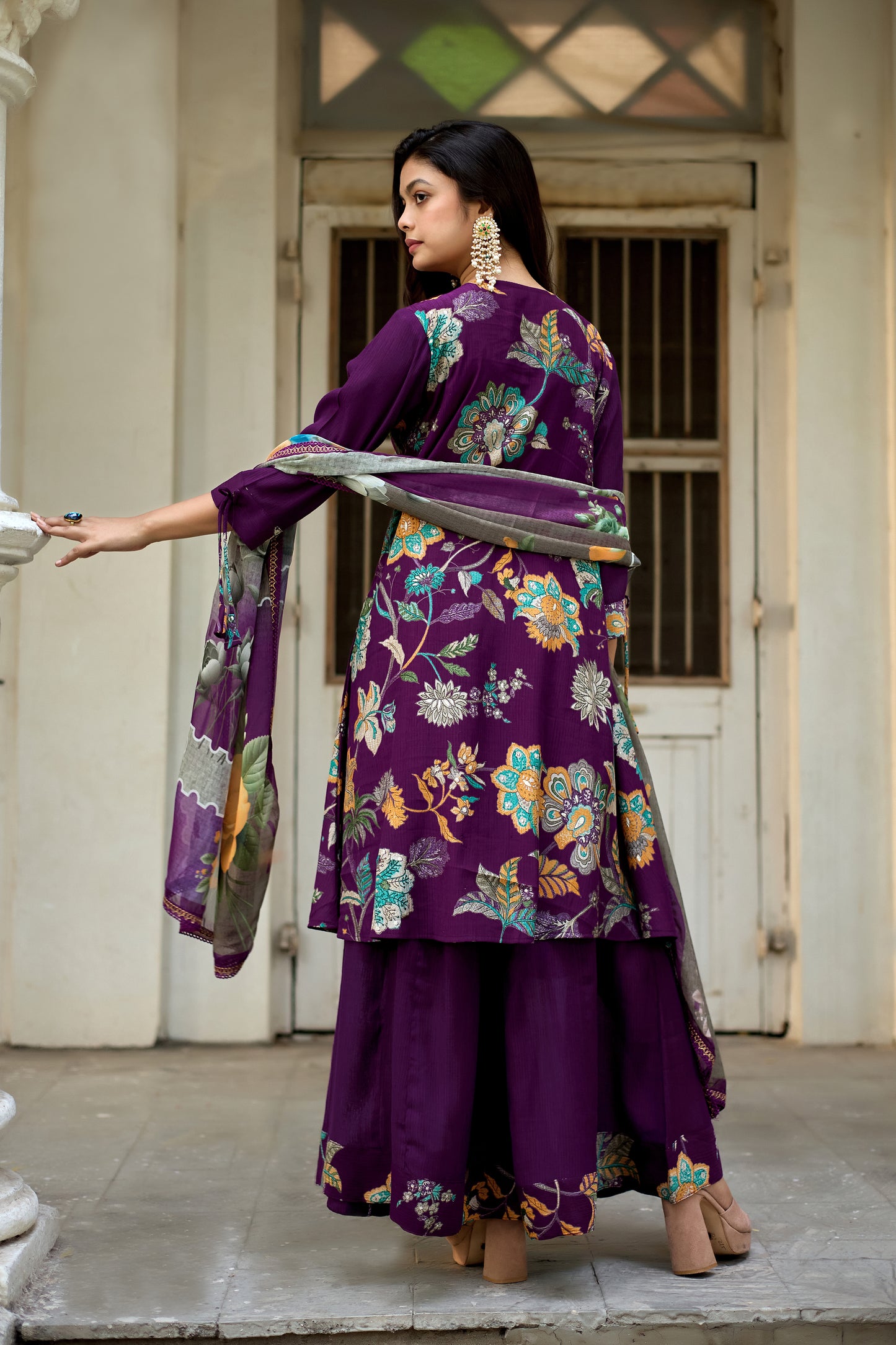 Vaynika Purple Floral Printed 3piece set