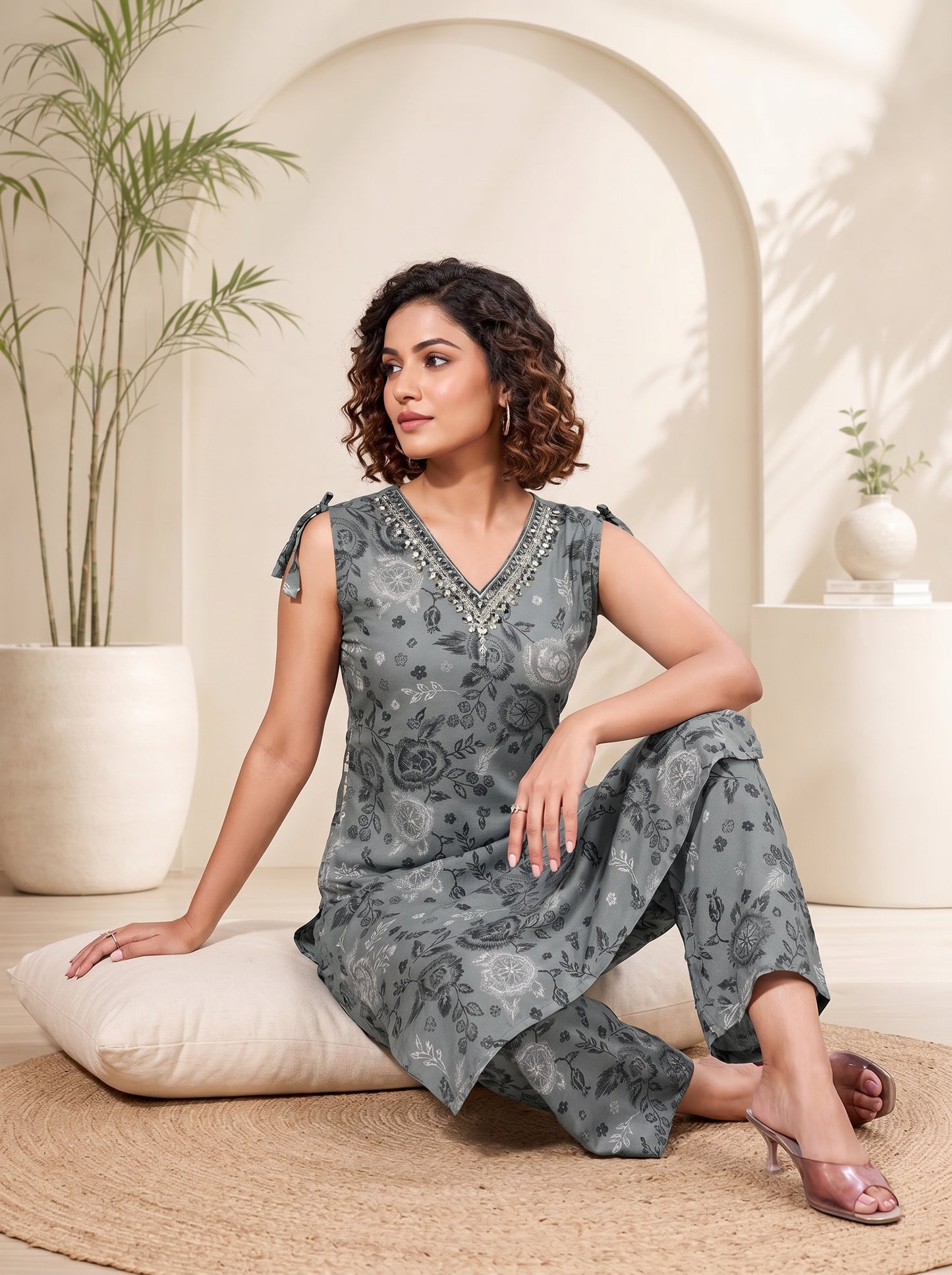 Vaynika Ash Grey Floral Printed Co-ord Set For Women